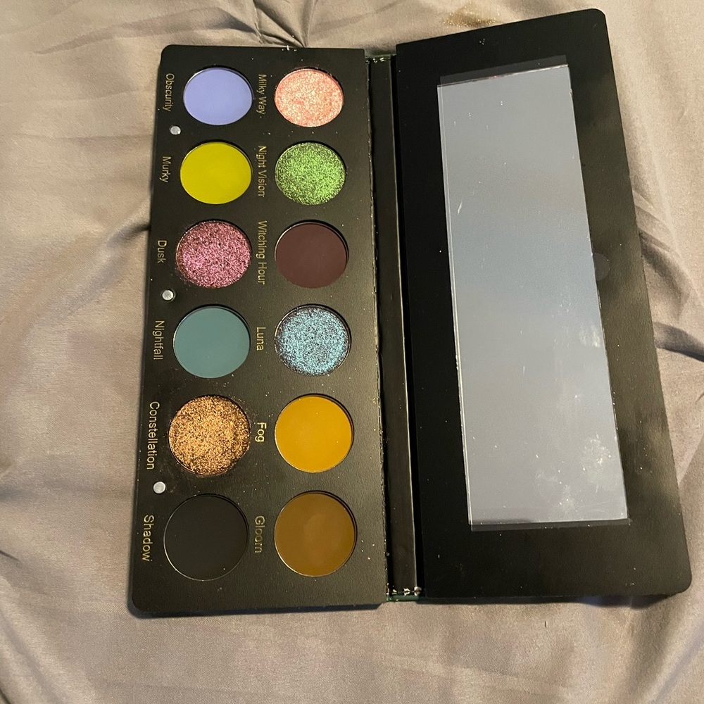 Glaminatrix Nocturnal Palette